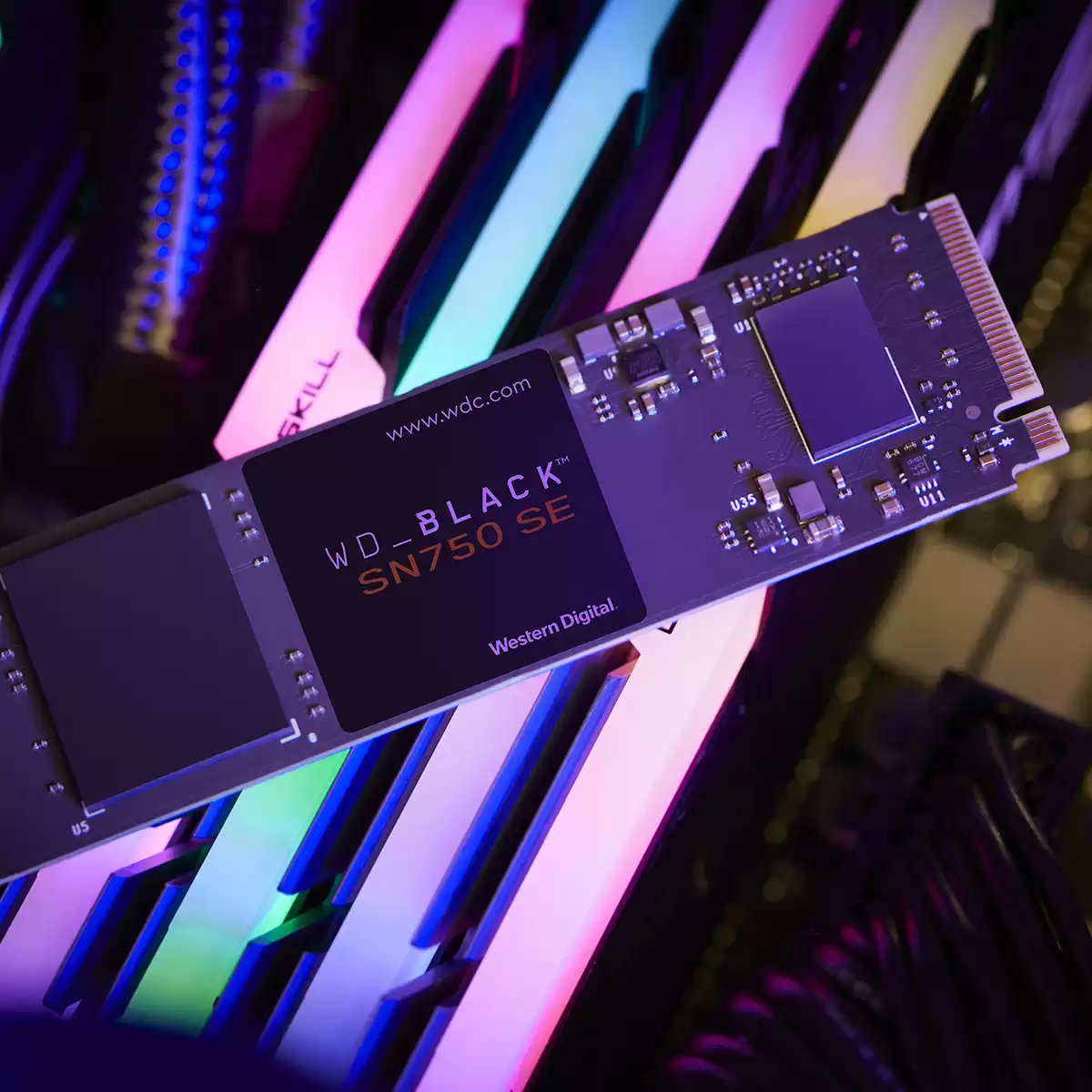 SSD PCIe NVMe 250GB WD Black SN750 WDS250G1B0E